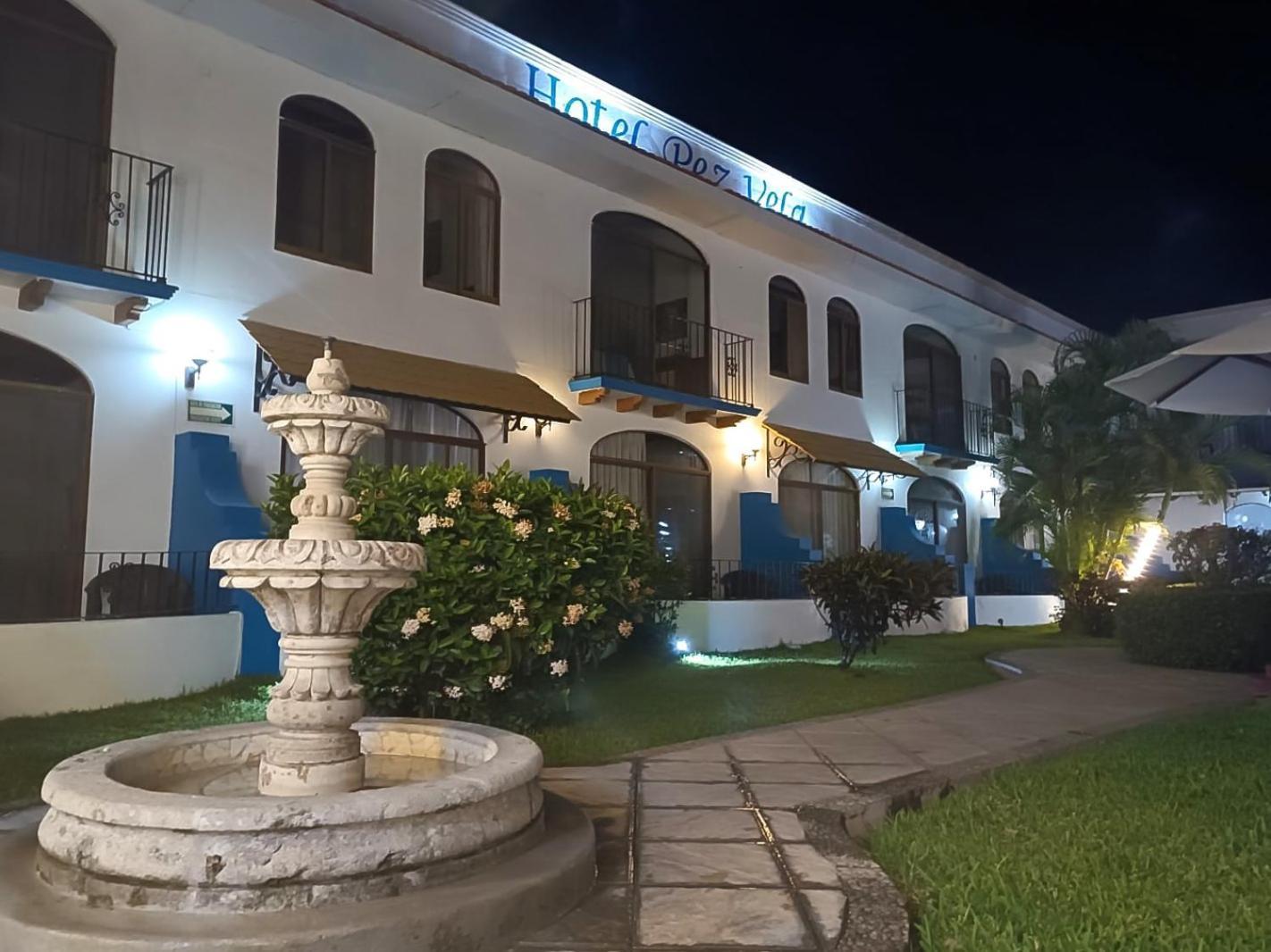 Hotel Pez Vela Manzanillo Exterior photo